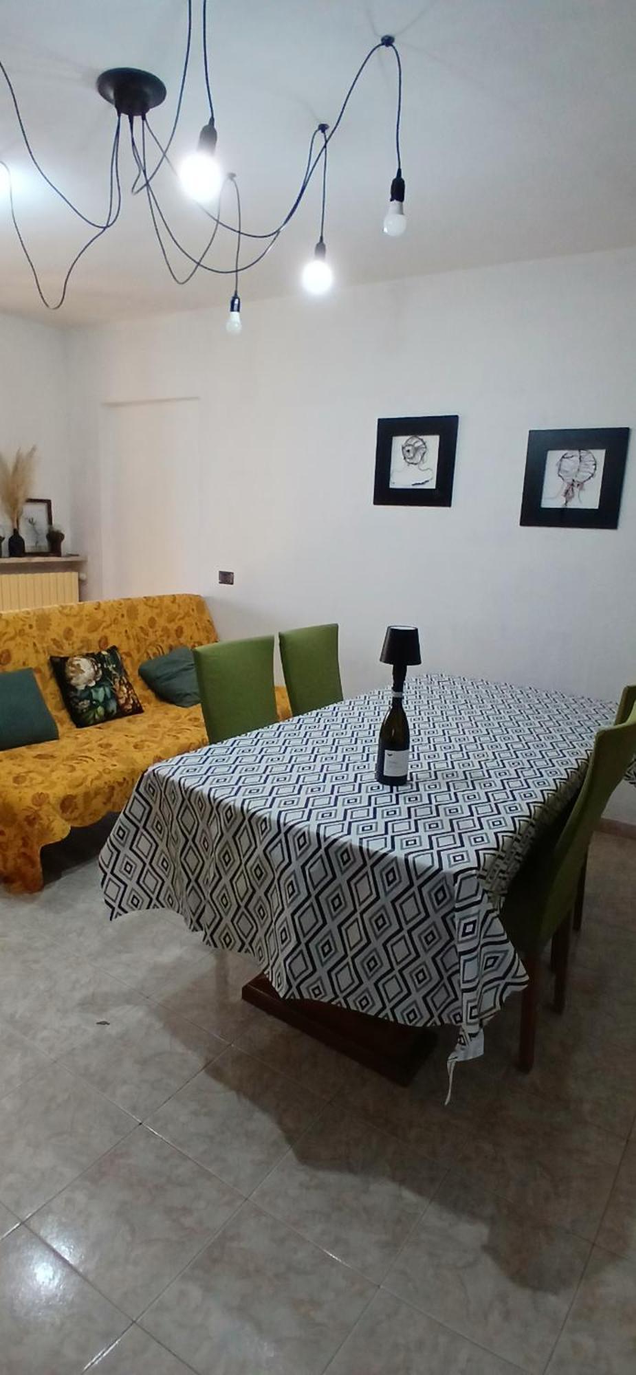 Casa Vacanza Il Colle Del Vento Calosso المظهر الخارجي الصورة