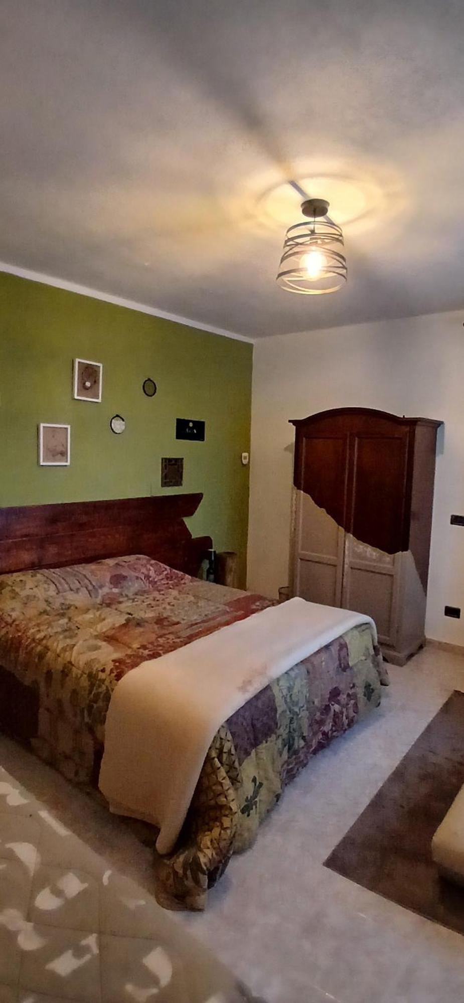 Casa Vacanza Il Colle Del Vento Calosso المظهر الخارجي الصورة
